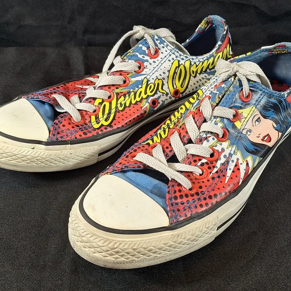 Converse Chuck Taylor All Star Classic Wonder Woman Shoes Size Men's 7 Women's 9 - Picture 4 of 8
